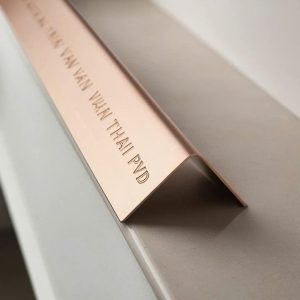 Dịch Vụ Gia Công Nẹp Inox PVD